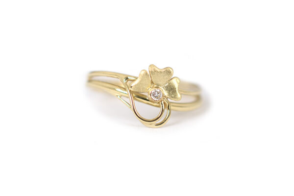 prsten-kvet-s-diamantem-1,93g